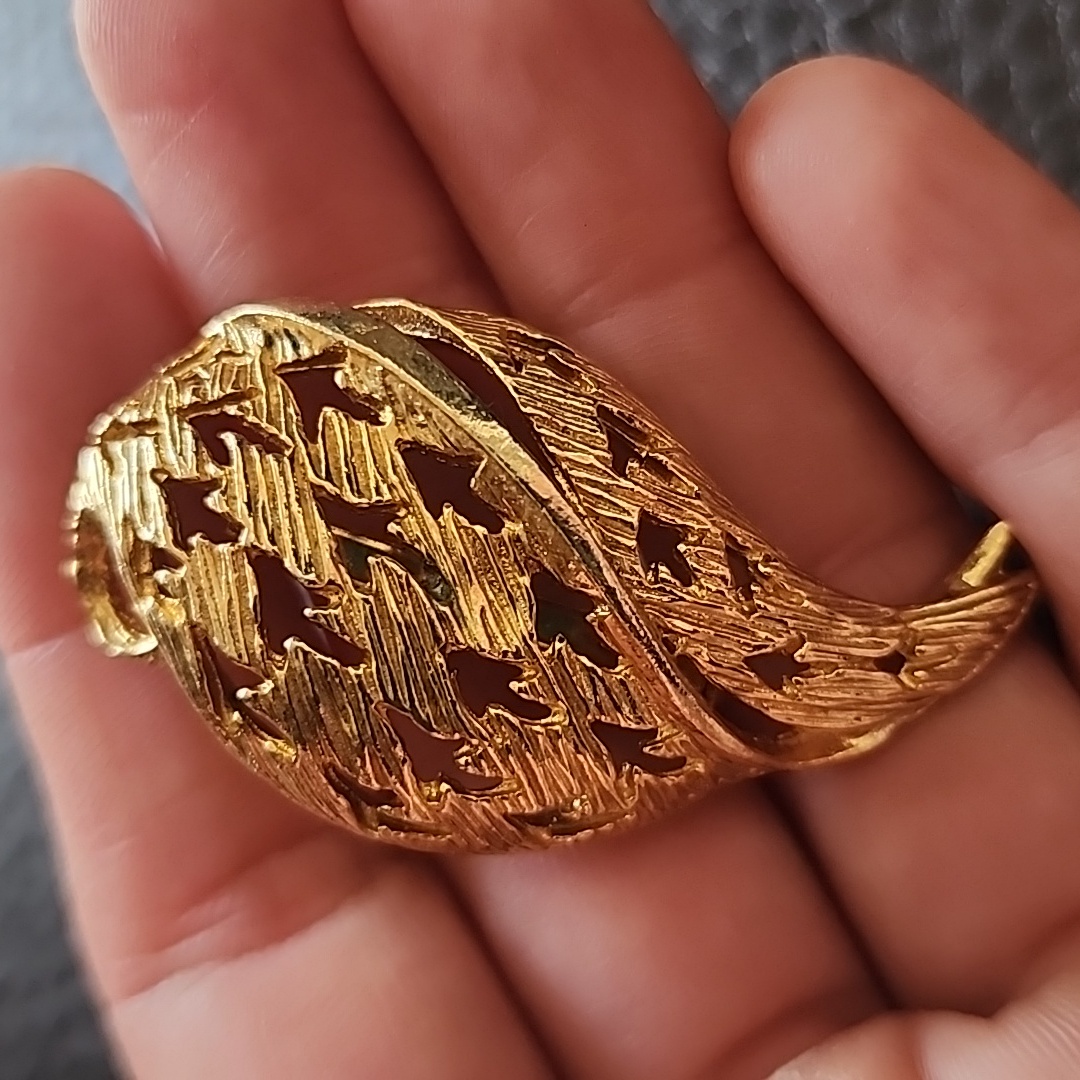 Vtg Brooch